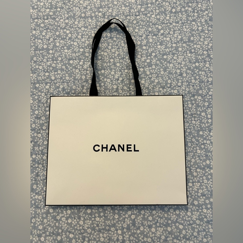Chanel gift bag